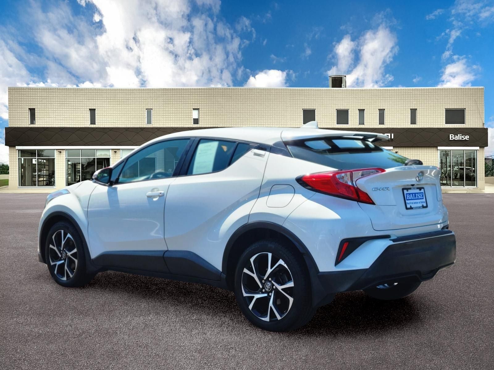 2018 Toyota C-HR — detail view